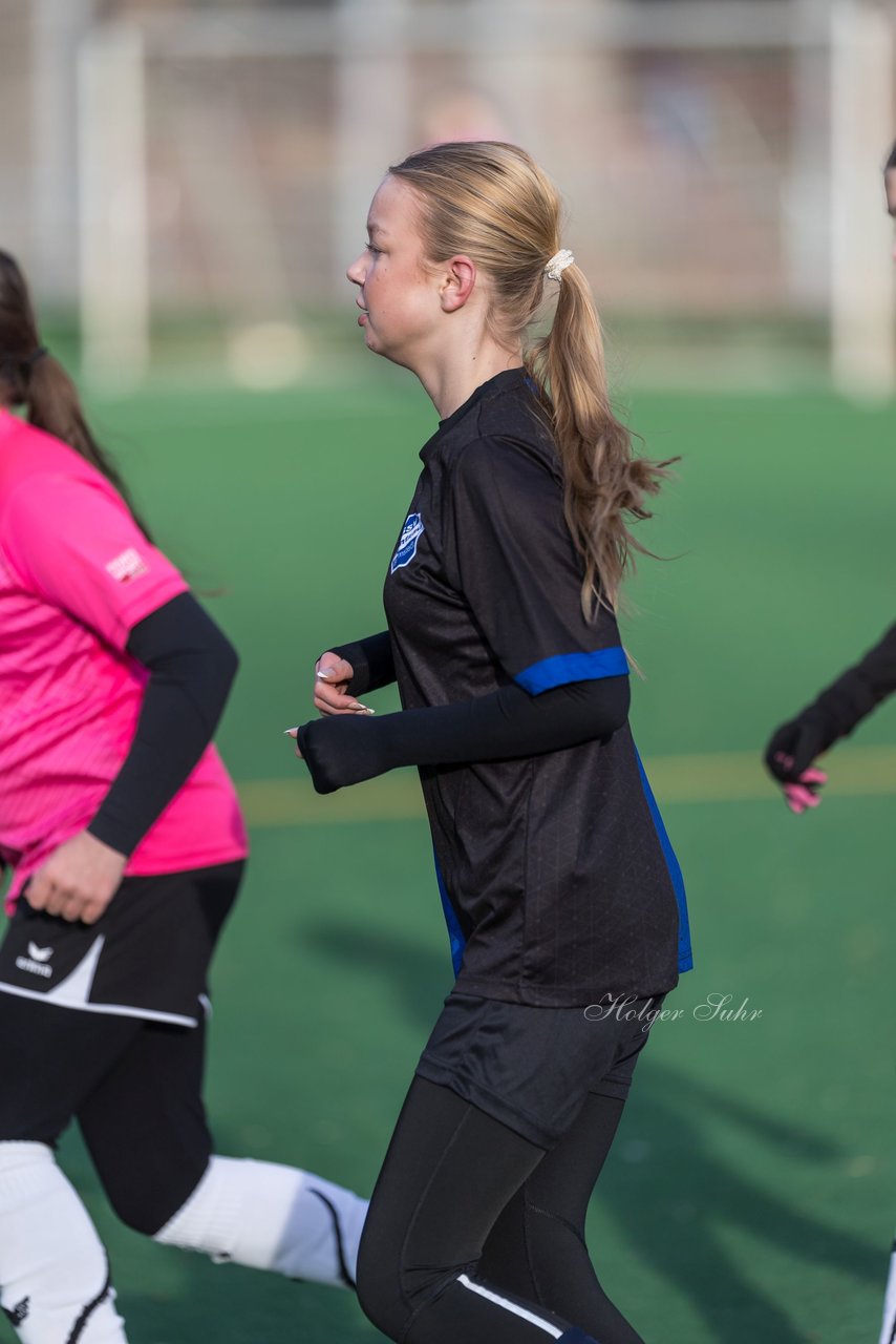 Bild 143 - wCJ VfL Pinneberg - SSV Rantzau : Ergebnis: 0:0